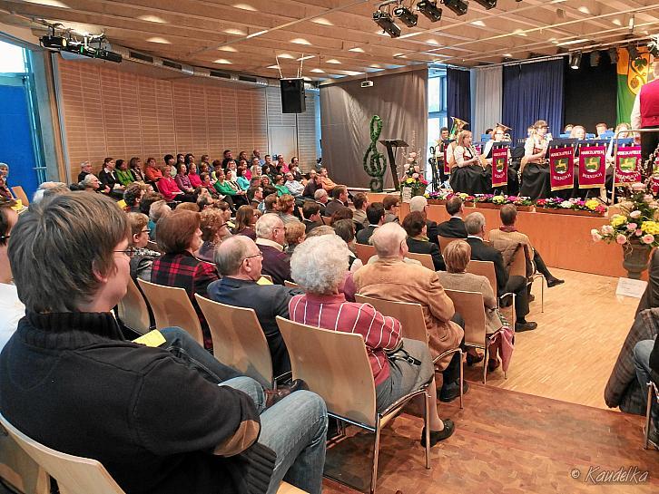 fruehlingskonzert der wolnzacher marktkapelle 05