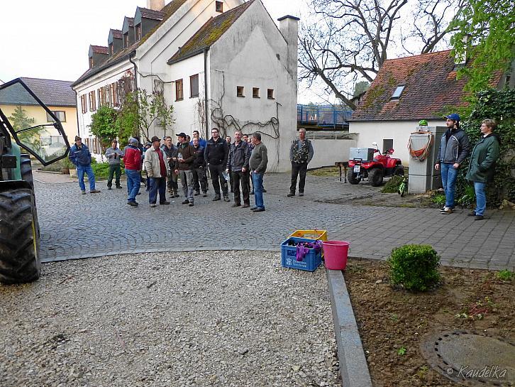 maibaum-aufstellen 2016 01 05 2016 21