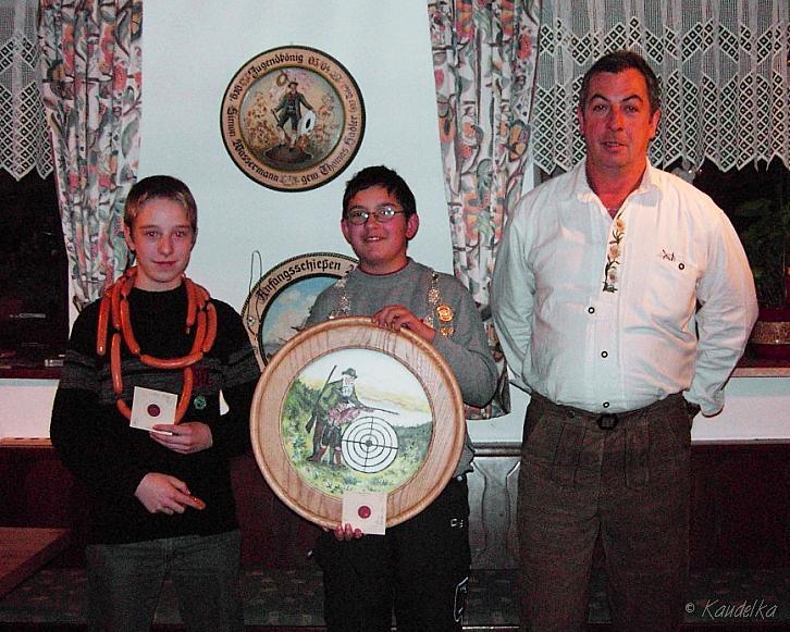 2004-12-11 koenigsschiessen 04-05 11 12 2004 22 59 28 b