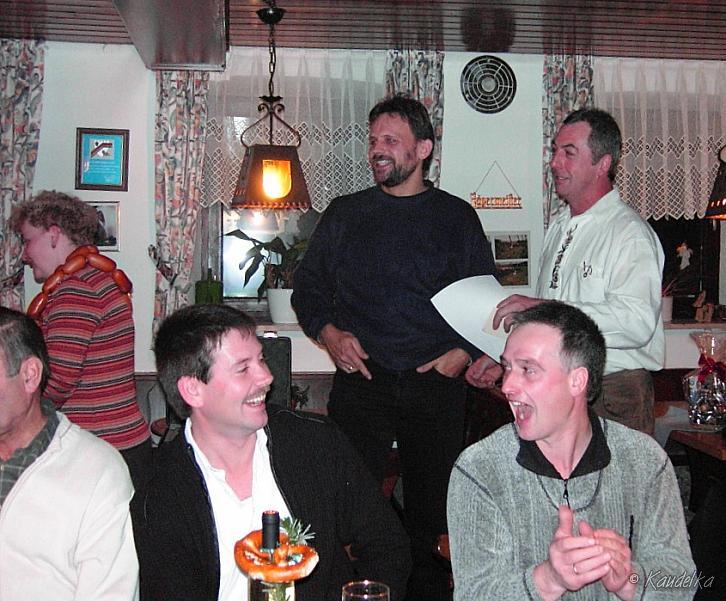 2004-12-11 koenigsschiessen 04-05 11 12 2004 23 02 47 b