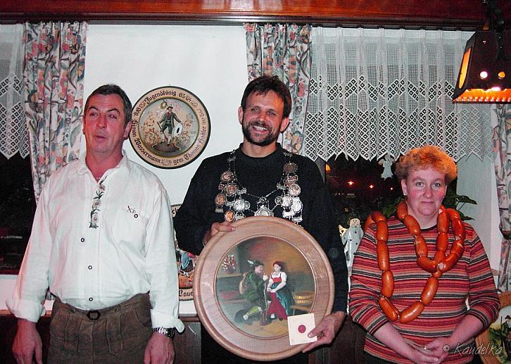 2004-12-11 koenigsschiessen 04-05 11 12 2004 23 04 33 b