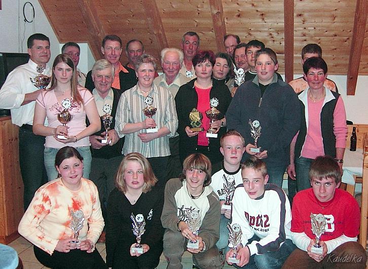 2006-04-08 endfeier 05-06 08 04 2006 21 40 08 b