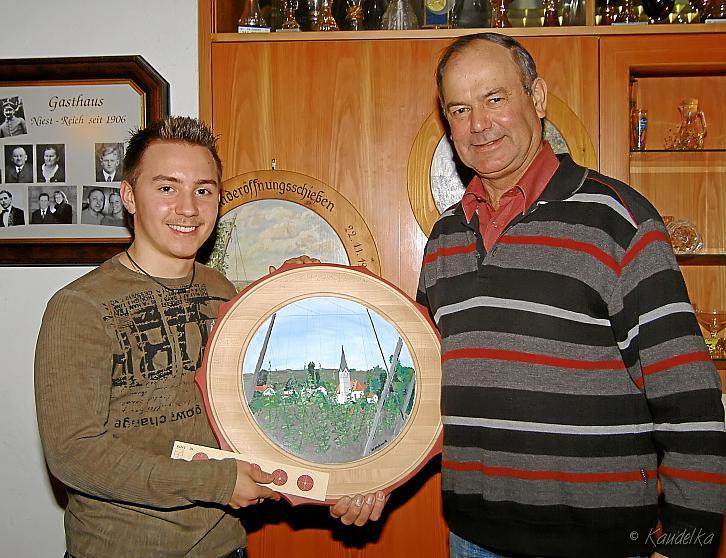 2009-01-31 geburtstagsscheibe georg schmidmayr 70 31 01 2009 00 53 33 b