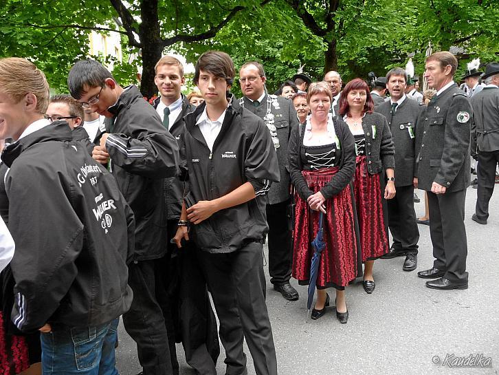 2012-06-10 fahnenweihe in scheyern 10 06 2012 13 57 25 c