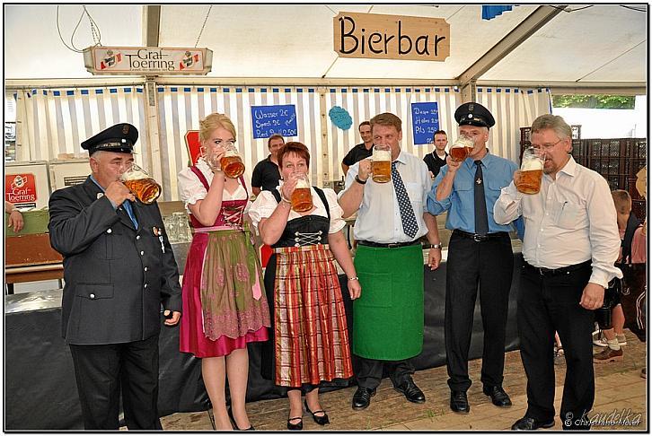 ffw kirche bieranstich 18 07 2014 18 00 08 christiane meier f 900