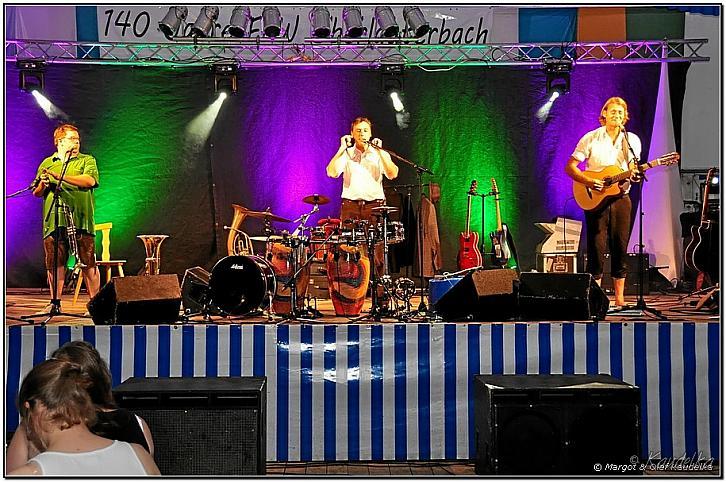 2014-07-19 ffw musikabarett da huawa da meier und i 19 07 2014 21 06 46 b 900