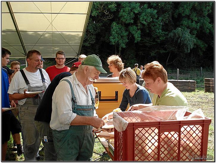 2014-07-15 ffw di zeltaufbau 15 07 2014 09 51 24 alfons lemle f 900