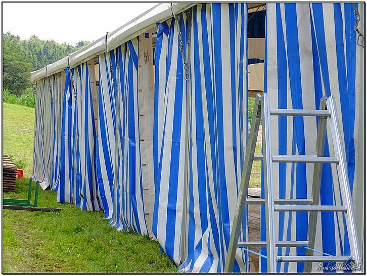 2014-07-15 ffw di zeltaufbau 15 07 2014 14 46 10 margot kaudelka p 900