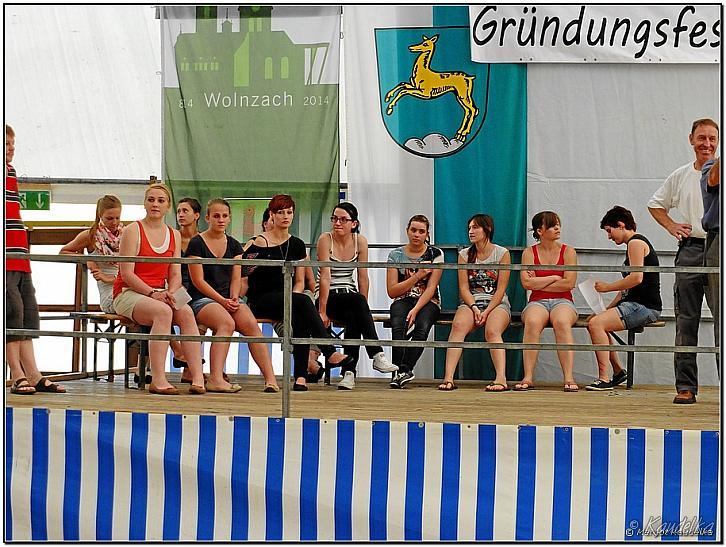 2014-07-16 ffw mi vorbereitung messe zelt einrichten 16 07 2014 18 13 23 f 900