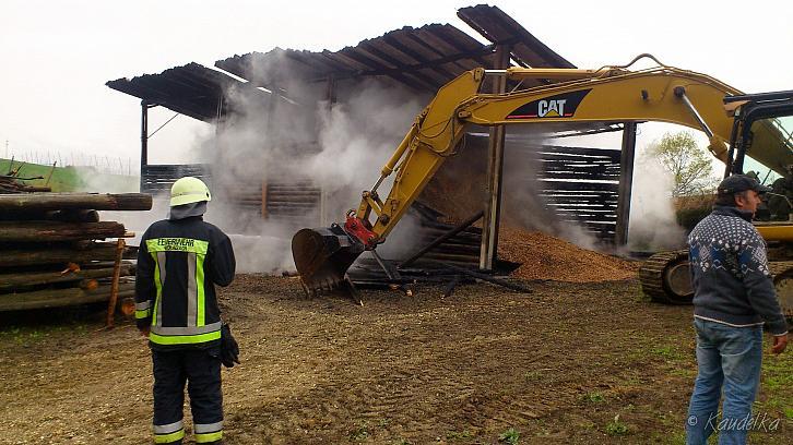 2014-04-18 brand-einsatz in oberlauterbach am 18 4 2014 18 04 2014 16 19 45 p