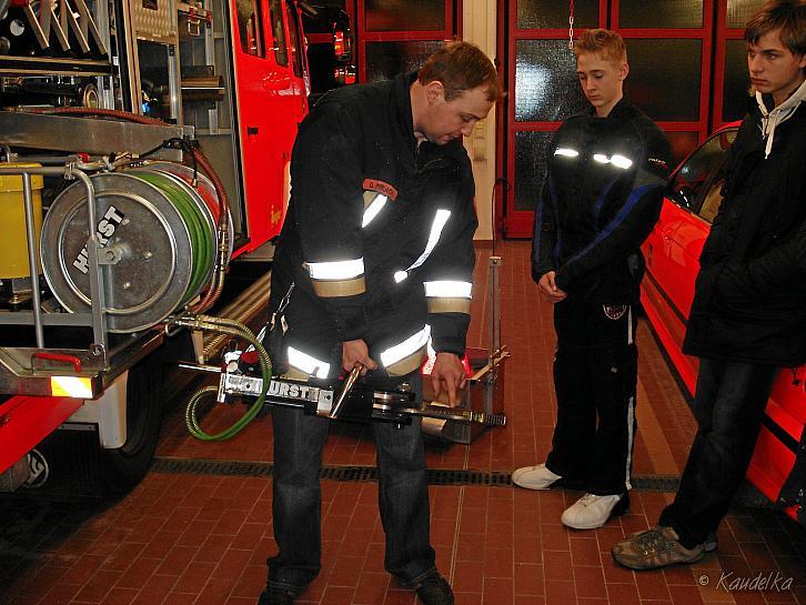 jugendfeuerwehr in fw wolnzach 17 02 2009 09