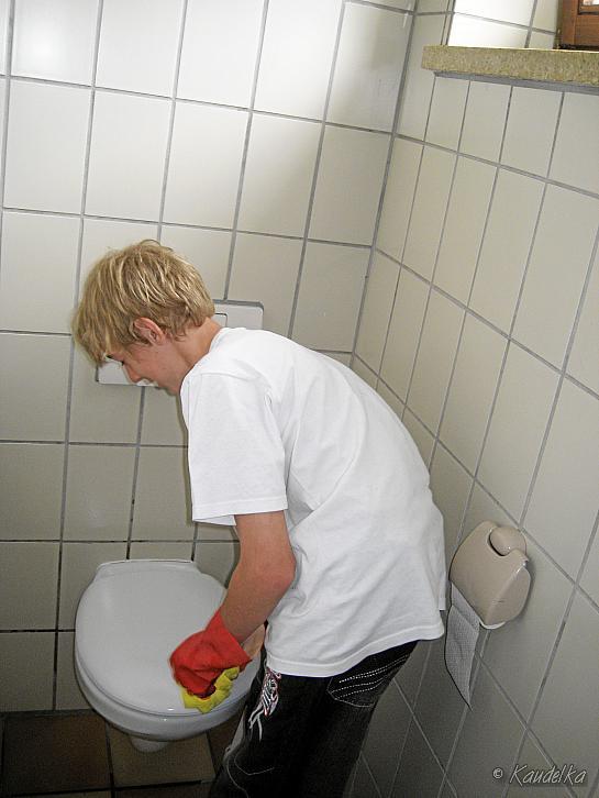 2008-05-17 ministrantenhuettenlager 12 05-16 05 2008 17 05 2008 11 57 32 a