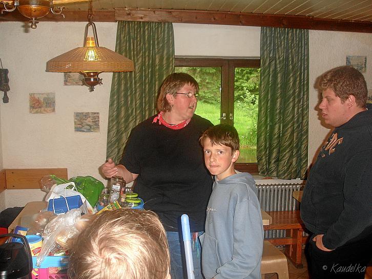 2009-06-06 ministrantenhuettenlager prackenbach 02 -06 06 2009 06 06 2009 10 01 00 a