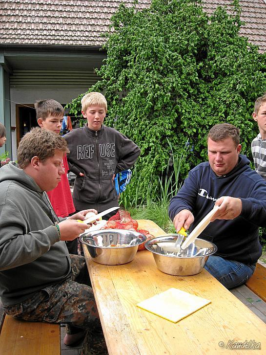2009-06-06 ministrantenhuettenlager prackenbach 02 -06 06 2009 06 06 2009 10 42 25 a