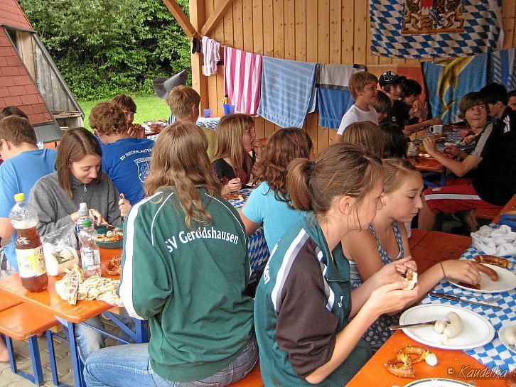 [2011-06-14] Ministrantenzeltlager Mamming 13 -17 6 2011 [14 06 2011 11'04'28]c