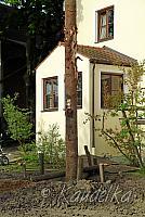 2008-05-01 maibaum-aufstellen 2008 01 05 2008 08 59 26 a