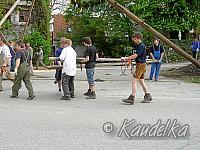 2009-05-01 maibaum-aufstellen 2009 01 05 2009 17 35 04 a