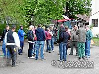 2010-05-01 maibaum-aufstellen 2010 01 05 2010 19 58 03 c