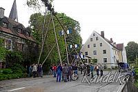 2011-05-01 maibaum-aufstellen 2011 01 05 2011 17 03 46 c