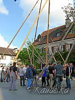 2014-04-17 maibaum-aufstellen 2014 17 04 2014 16 52 07 c