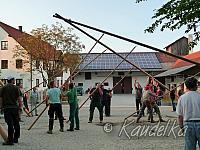 2014-04-17 maibaum-aufstellen 2014 17 04 2014 18 21 19 q