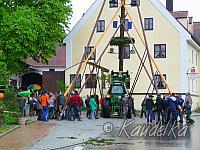 2015-05-01 maibaum-aufstellen 2015 01 05 2015 18 36 49 p