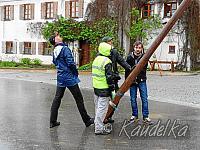 2015-05-01 maibaum-aufstellen 2015 01 05 2015 18 59 21 f