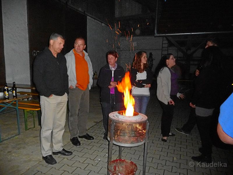2-te_ue40_party_in_oberlauterbach_01.jpg - 2-te Ü40 Party in Oberlauterbach