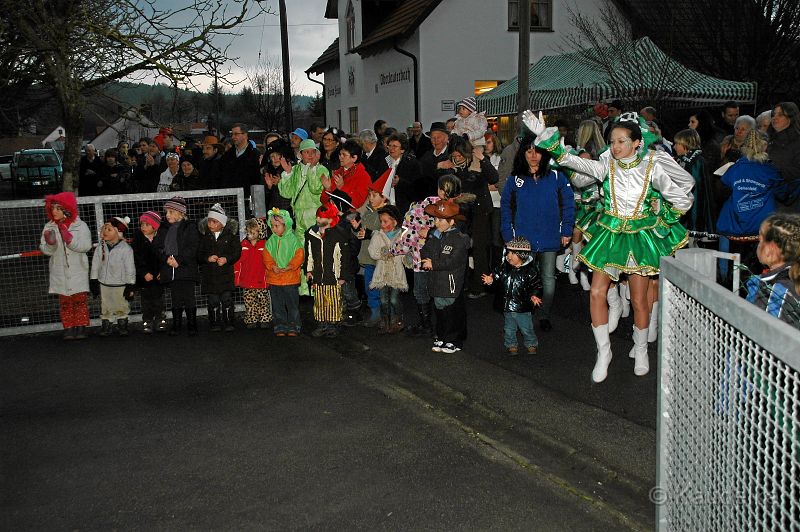 buntes_faschingstreiben_2011_33.jpg - Buntes  Faschingstreiben 2011 mit der Kindergarde aus Geisenfeld