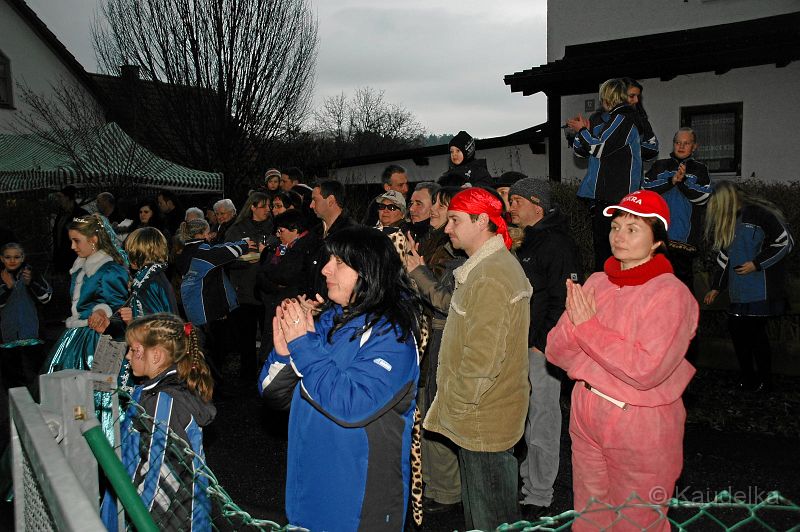 buntes_faschingstreiben_2011_35.jpg - Buntes  Faschingstreiben 2011 mit der Kindergarde aus Geisenfeld
