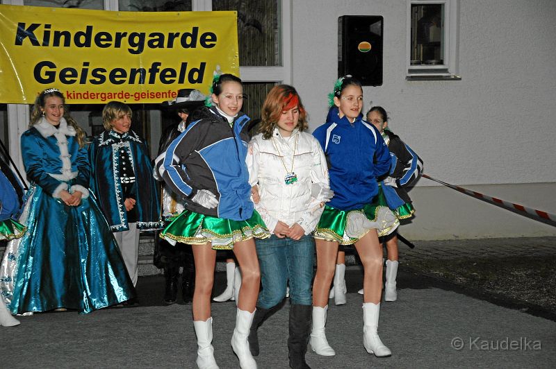 buntes_faschingstreiben_2011_45.jpg - Buntes  Faschingstreiben 2011 mit der Kindergarde aus Geisenfeld