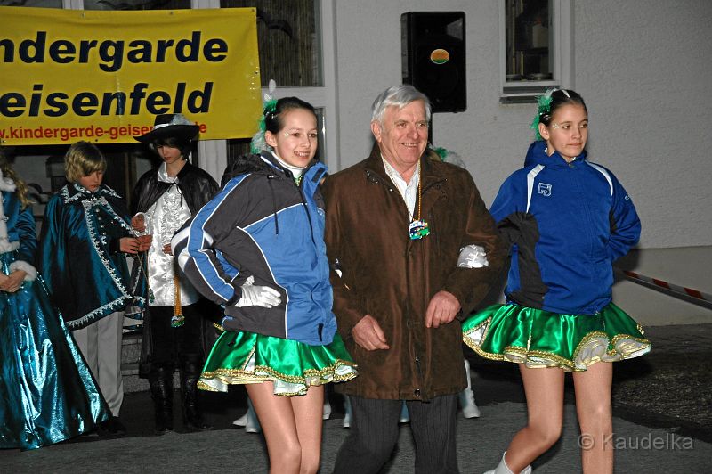 buntes_faschingstreiben_2011_50.jpg - Buntes  Faschingstreiben 2011 mit der Kindergarde aus Geisenfeld