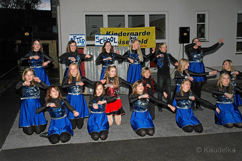 buntes_faschingstreiben_2011_58.jpg - Buntes  Faschingstreiben 2011 mit der Kindergarde aus Geisenfeld