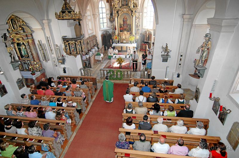 20_jahre_pfarrrer_schiessl_in_lauterbach_17.jpg - 20-jÃ€hriges Pfarreien-JubilÃ€um Pfr. Schiessl am 19.08.2012