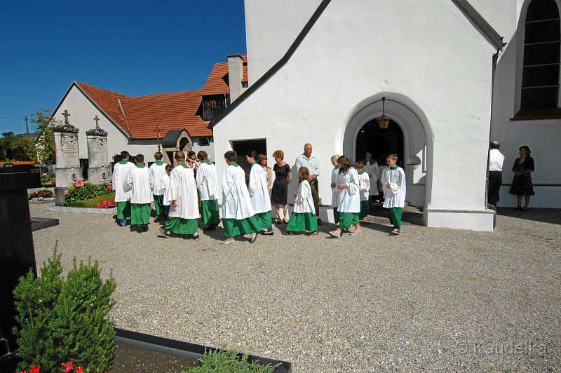 20_jahre_pfarrrer_schiessl_in_lauterbach_32.jpg - 20-jÃ€hriges Pfarreien-JubilÃ€um Pfr. Schiessl am 19.08.2012