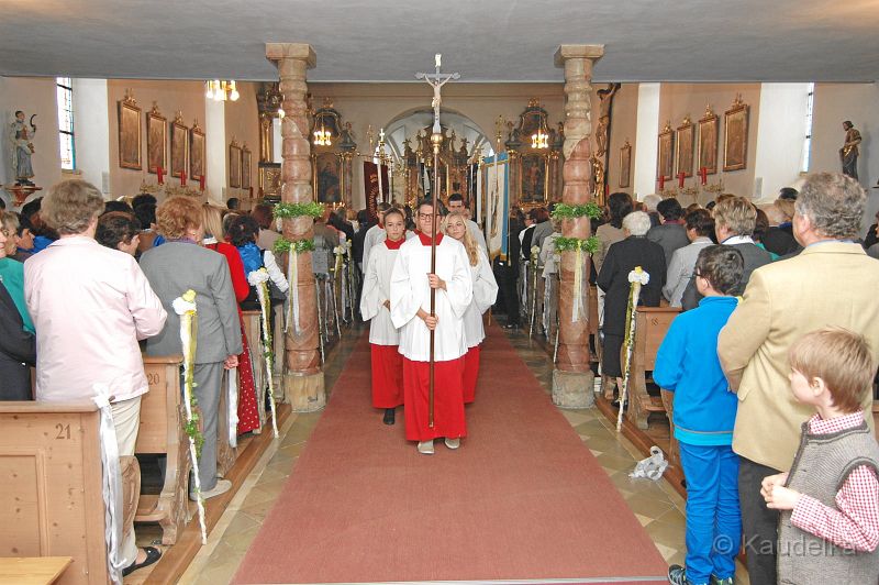 25-jaehriges_priesterjubilaeum_pfarrer_schiessl_24.jpg - 25-jÃ€hriges PriesterjubilÃ€um Pfarrer SchieÃl am 30.06.2013
