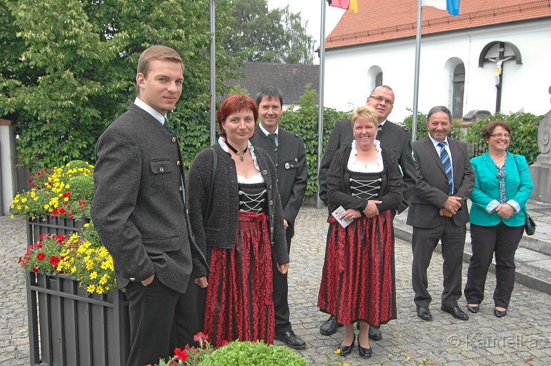25-jaehriges_priesterjubilaeum_pfarrer_schiessl_26.jpg - 25-jÃ€hriges PriesterjubilÃ€um Pfarrer SchieÃl am 30.06.2013
