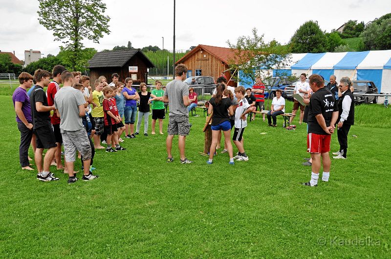 ministranten-spiele-wettkampf_02.jpg - Ministranten-Spieleturnier  in Niederlauterbach