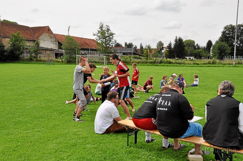 ministranten-spiele-wettkampf_14.jpg - Ministranten-Spieleturnier  in Niederlauterbach