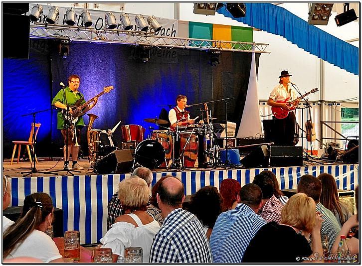 2014-07-19 ffw musikabarett da huawa da meier und i 19 07 2014 20 14 28 b 900